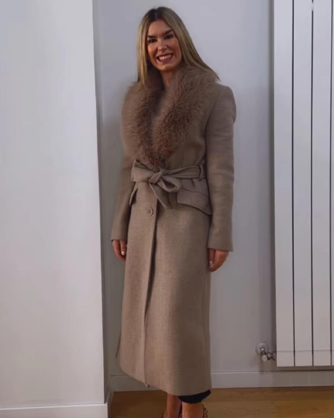 SOERA Flora Faux Fur Collar Maxi Coat - Jackets - 1005008156822535-;bU1764102180811305854 Beige L