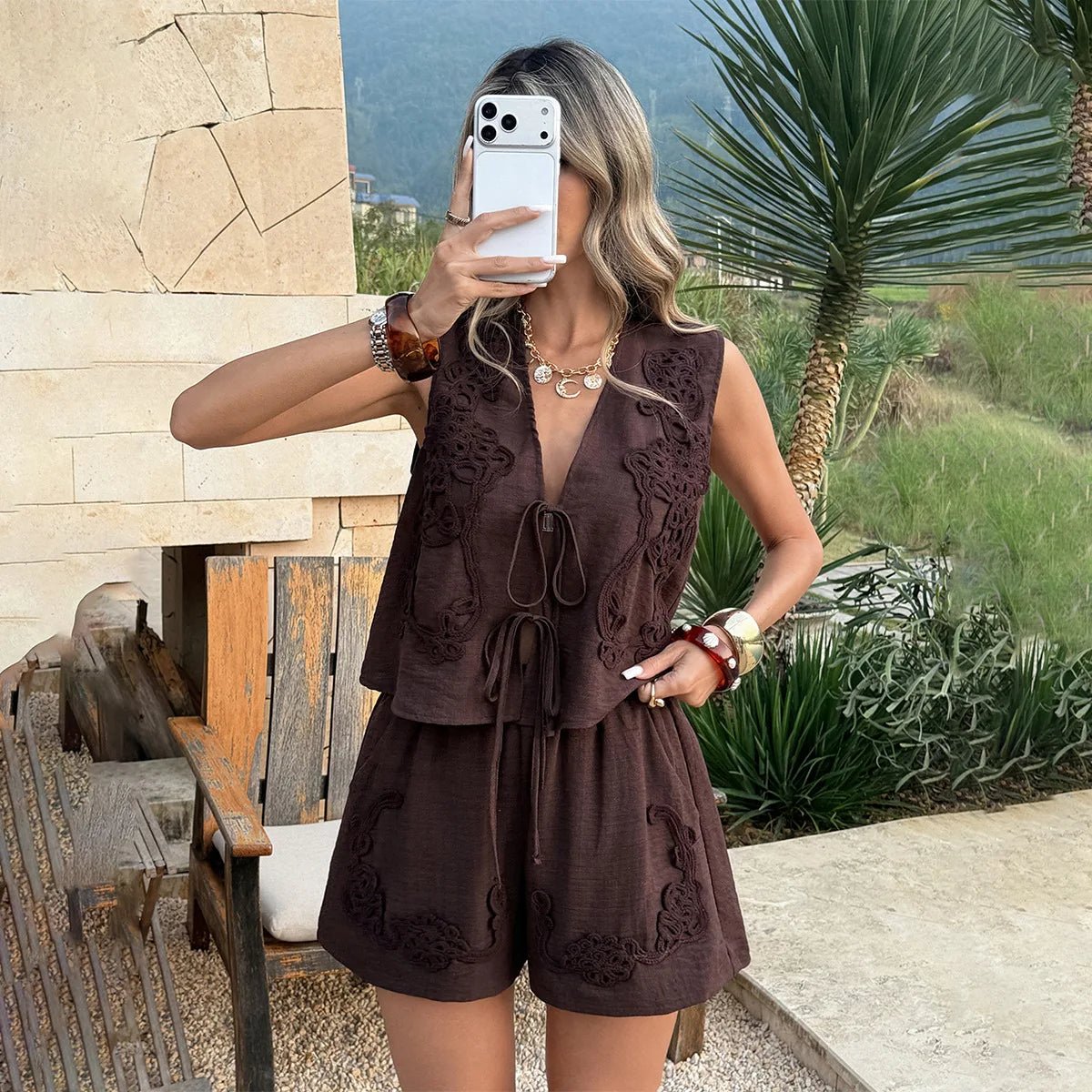 SOERA Nia Two - Piece Sleeveless Lounge Set - Matching Sets - Chocolate Brown S