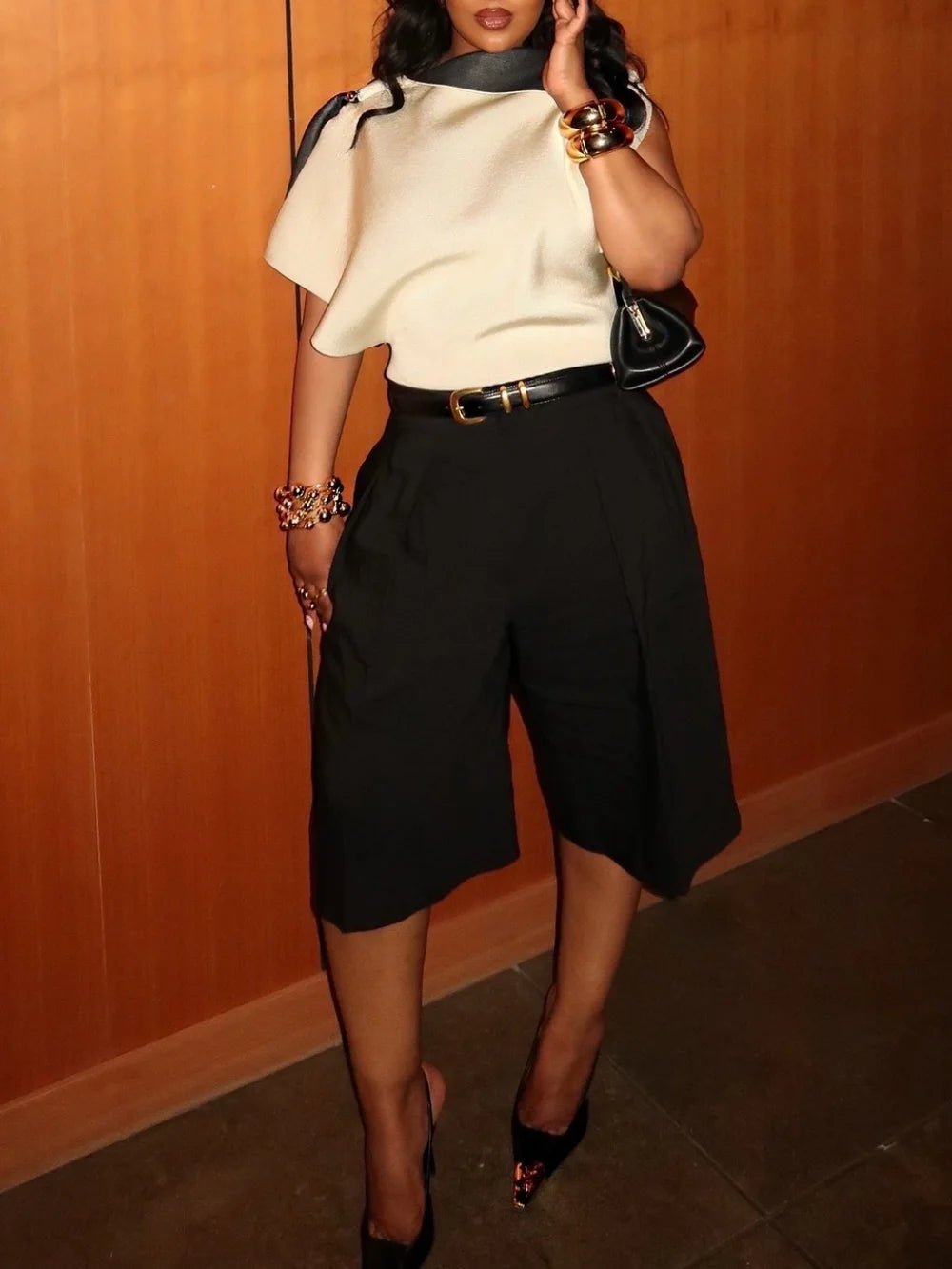 SOERA Florentine High Waist Bermuda Shorts with Belt - Shorts - Brown XS