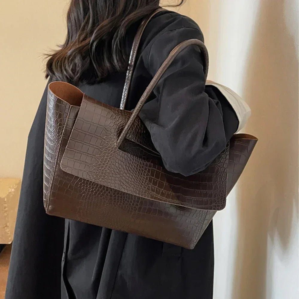 SOERA Jessica Embossed Leather Tote - Bag - SOERA-656131-DEF-OS-09157 Dark Brown