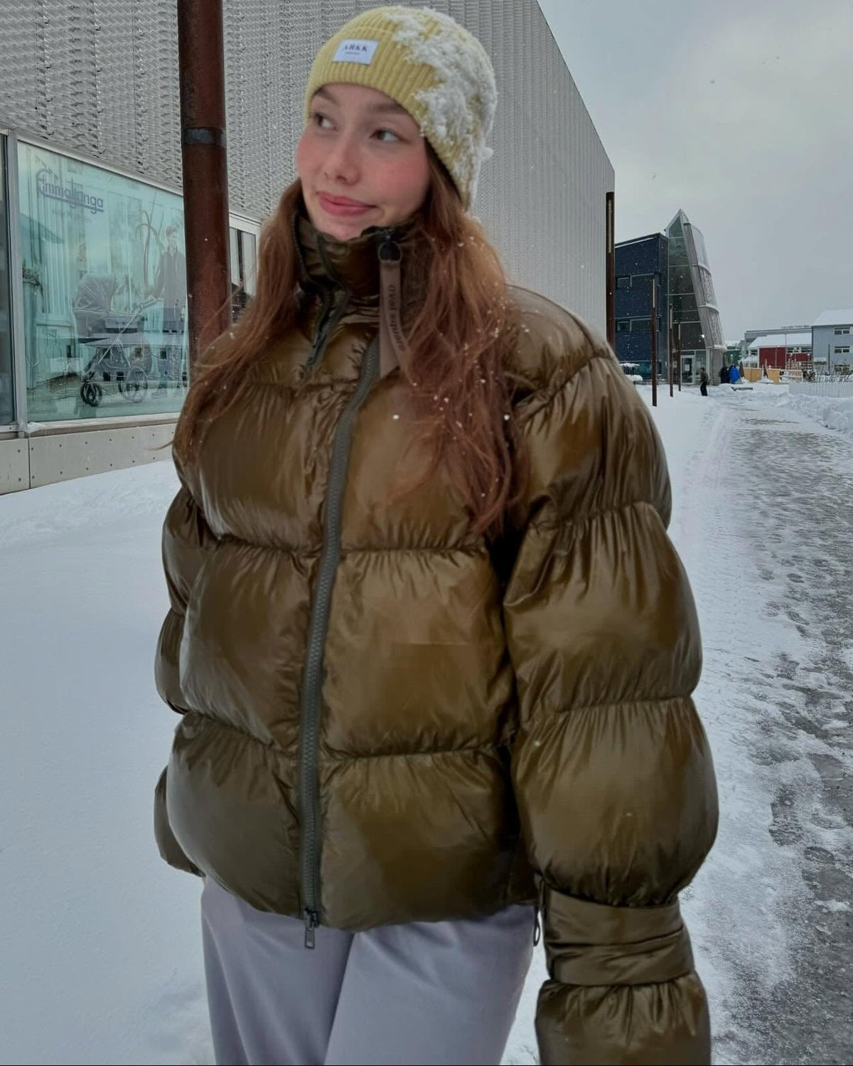 SOERA Olivia Shiny Puffer Jacket - Coats & Jackets -  Gold M