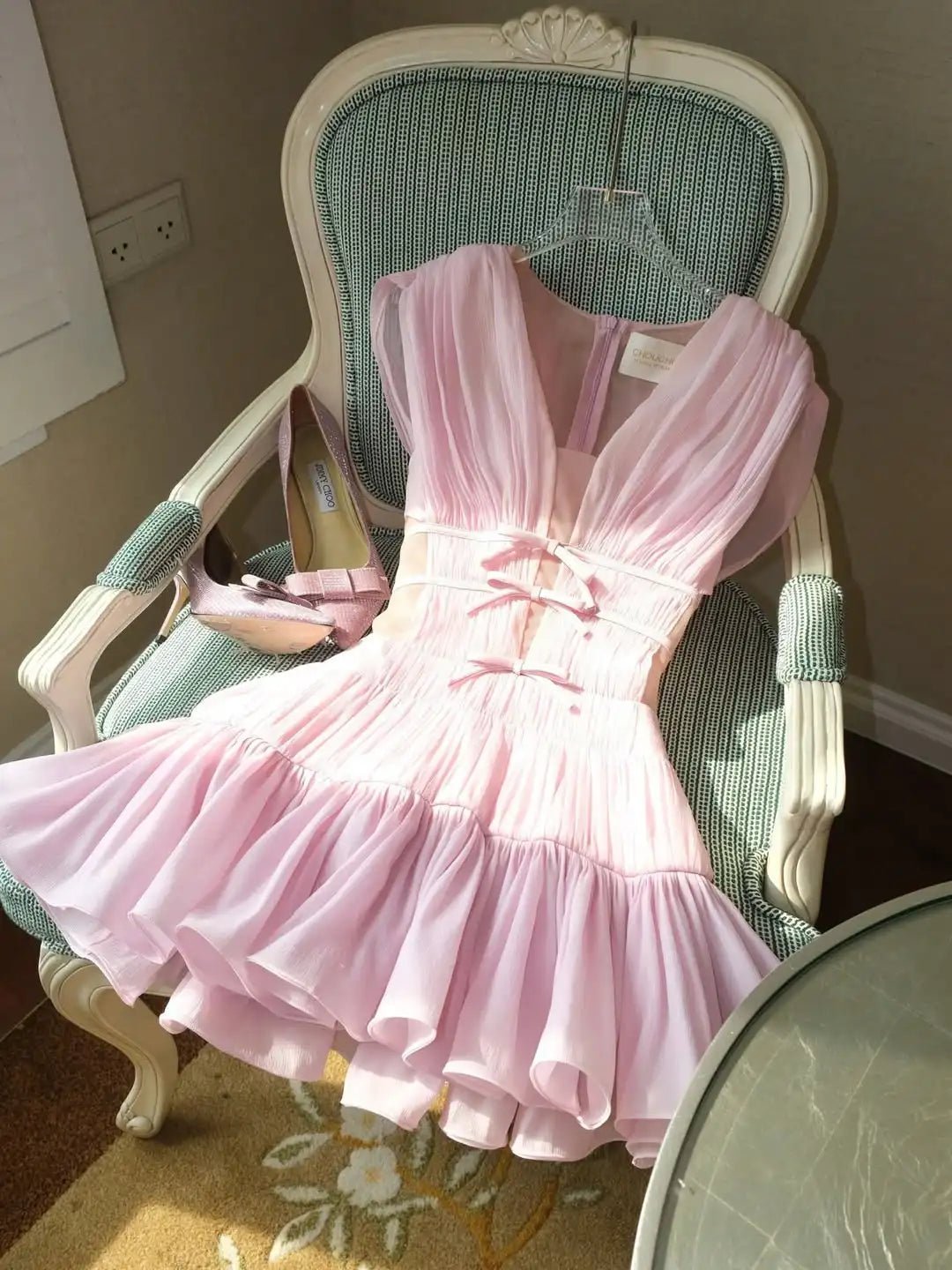 SOERA Bianca Ruffled V-Neck Cocktail Dress - Dresses -  XL
